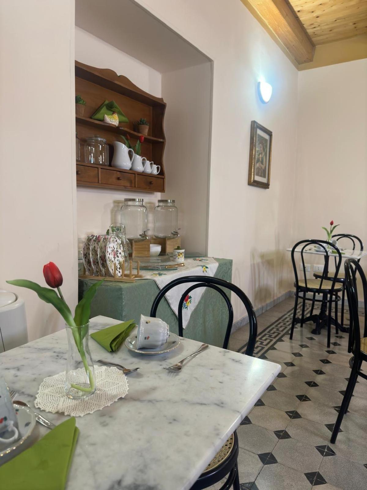 Residenza Gonzaga Hotel Serracapriola Екстериор снимка